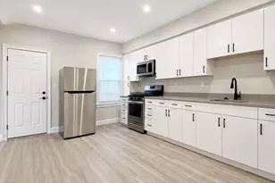 124 Trenton St, Boston, MA 02128 - Photo 3