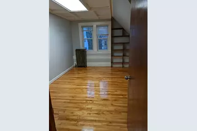 28 Sever St, Worcester, MA 01609 - Photo 3