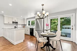 85 High St, Winchester, MA 01890 - Photo 3
