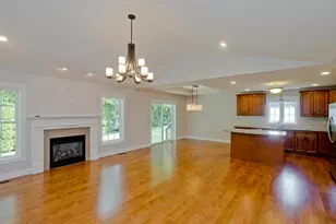 150 Stonybrook Wy, South Hadley, MA 01075 - Photo 9