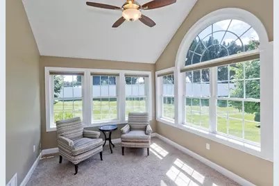 150 Stonybrook Way #150, South Hadley, MA 01075 - Photo 5