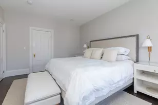 118 Pembroke St, Boston, MA 02118 - Photo 9