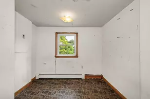 129 Forest St, Haverhill, MA 01832 - Photo 33