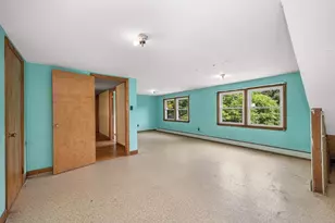 129 Forest St, Haverhill, MA 01832 - Photo 31