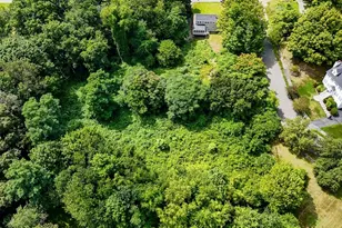 129 Forest St, Haverhill, MA 01832 - Photo 5