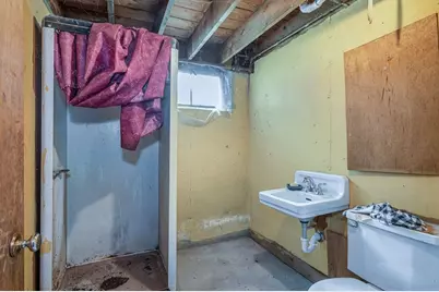 129 Forest St, Haverhill, MA 01832 - Photo 39