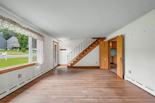 129 Forest St, Haverhill, MA 01832 - Photo 11