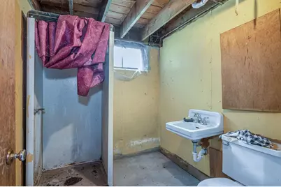 129 Forest St, Haverhill, MA 01832 - Photo 39
