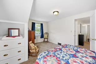 62 Clyde Ave, West Springfield, MA 01089 - Photo 27