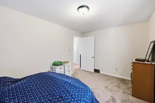 62 Clyde Ave, West Springfield, MA 01089 - Photo 31