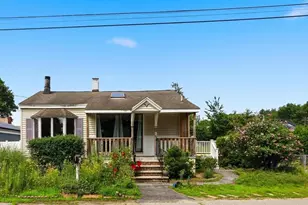 17 St James St, Dracut, MA 01826 - Photo 3