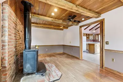 17 Saint James St, Dracut, MA 01826 - Photo 15