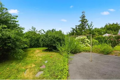 17 Saint James St, Dracut, MA 01826 - Photo 31