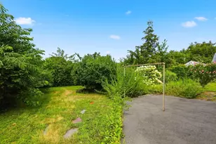 17 St James St, Dracut, MA 01826 - Photo 31