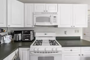 204 Lilac Meadows Way, Ipswich, MA 01938 - Photo 9