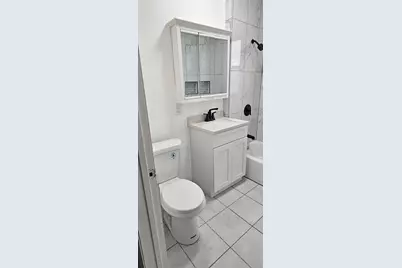 42 Lucerne St #3, Boston, MA 02124 - Photo 5