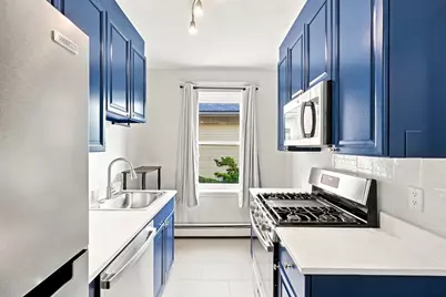 23 Breed Street #5, Lynn, MA 01902 - Photo 5