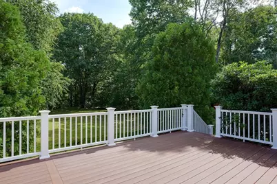31 Lakeshore Dr, Hudson, MA 01749 - Photo 7