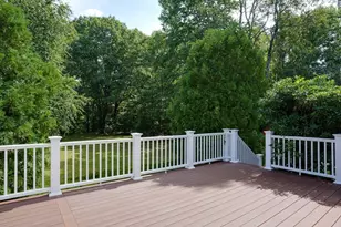 31 Lakeshore Dr, Hudson, MA 01749 - Photo 7