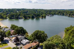 31 Lakeshore Dr, Hudson, MA 01749 - Photo 3