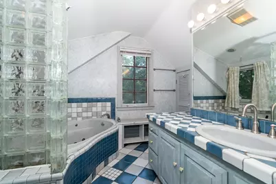 120 Summer St, Weston, MA 02493 - Photo 23