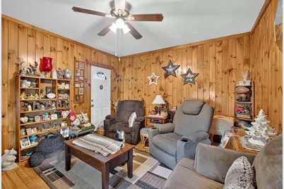55 Elmwood Ave, Fitchburg, MA 01420 - Photo 7