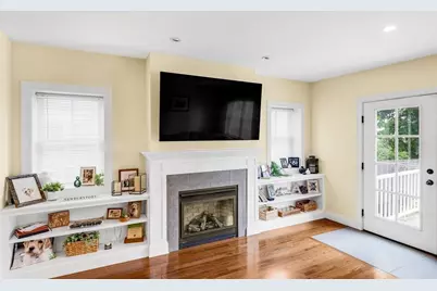 123-125 Water St #123, Newburyport, MA 01950 - Photo 5