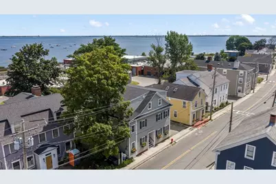 123-125 Water St #123, Newburyport, MA 01950 - Photo 23