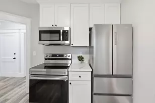 3 Park View Terrace, Holyoke, MA 01040 - Photo 9