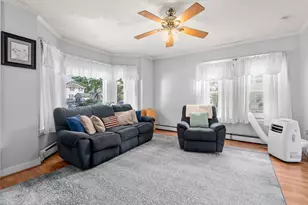 39 Fountain St, Braintree, MA 02184 - Photo 3