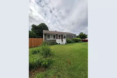 2 Upton St, Fairhaven, MA 02719 - Photo 1