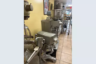 139 Water St, Lawrence, MA 01841 - Photo 15