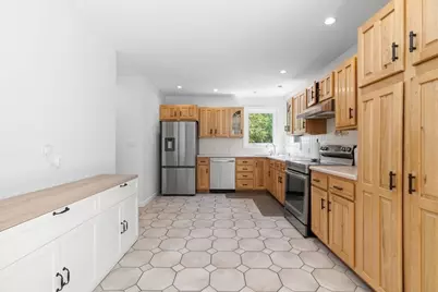 5 Locust St, North Reading, MA 01864 - Photo 19