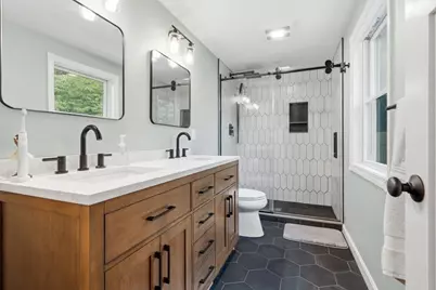 5 Locust St, North Reading, MA 01864 - Photo 27