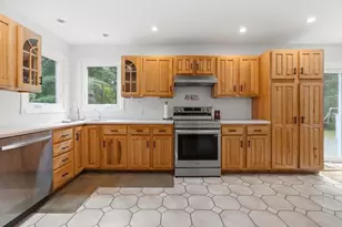 5 Locust St, North Reading, MA 01864 - Photo 17