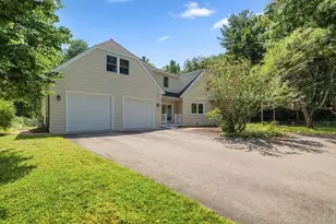 5 Locust St, North Reading, MA 01864 - Photo 5