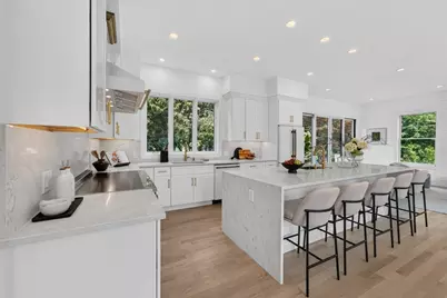 9 Morseland Ave, Newton, MA 02459 - Photo 3