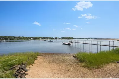 584 Circuit Ave, Bourne, MA 02559 - Photo 5