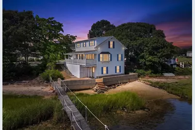 584 Circuit Ave, Bourne, MA 02559 - Photo 1