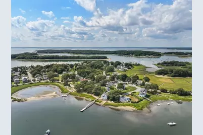 584 Circuit Ave, Bourne, MA 02559 - Photo 25