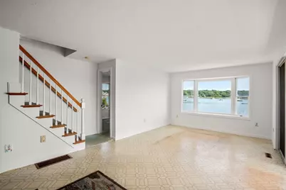 584 Circuit Ave, Bourne, MA 02559 - Photo 17