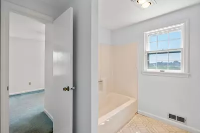 584 Circuit Ave, Bourne, MA 02559 - Photo 23