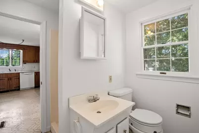 584 Circuit Ave, Bourne, MA 02559 - Photo 13