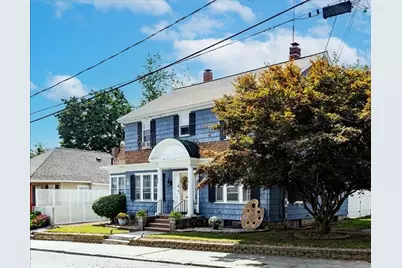 16 Hallenan Ave, Lawrence, MA 01841 - Photo 3