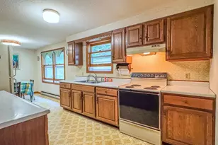 191 Old State Rd, Erving, MA 01344 - Photo 7