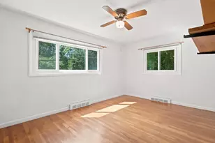 349 Pleasant St, Framingham, MA 01701 - Photo 23