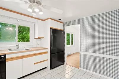 349 Pleasant Street, Framingham, MA 01701 - Photo 13