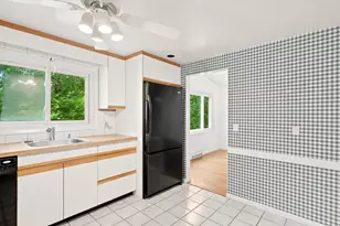 349 Pleasant St, Framingham, MA 01701 - Photo 13