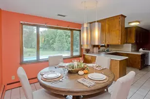 233 Lathrop St, South Hadley, MA 01075 - Photo 9