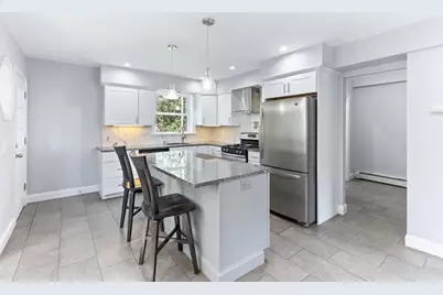 32 Cottage St, Taunton, MA 02780 - Photo 7